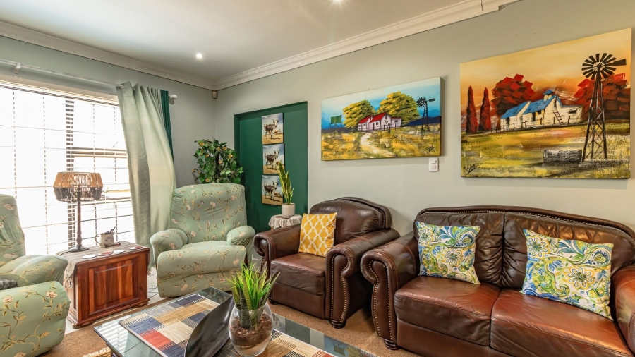 3 Bedroom Property for Sale in Boschdal North West